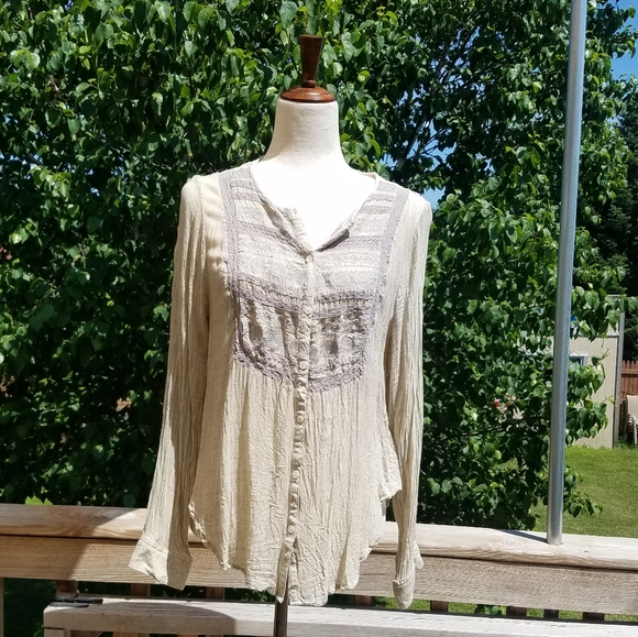 Urban Outfitters Tops - Kimchi Blue Peasant Top